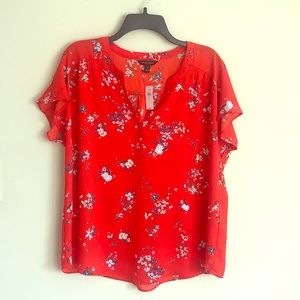Dolman sleeve floral top NWT